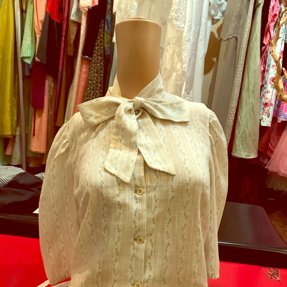 70’s Button Down